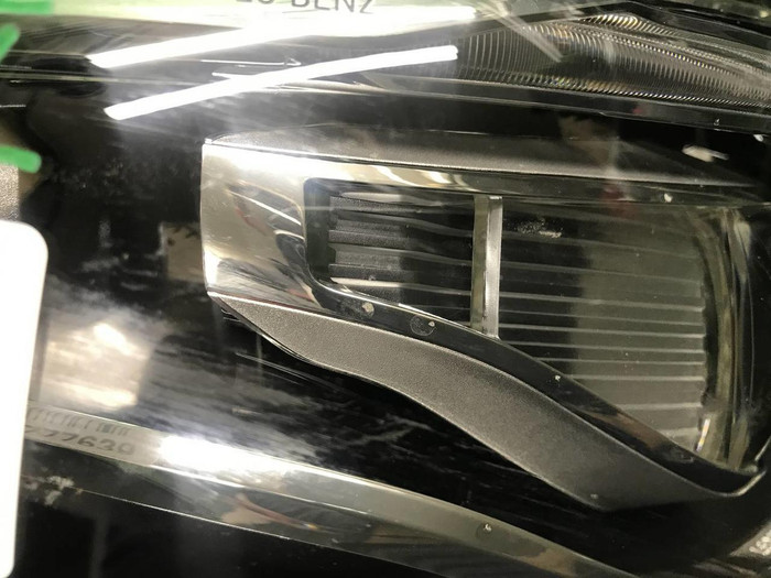 Фара правая Mercedes E W213 (2016-2021) LED