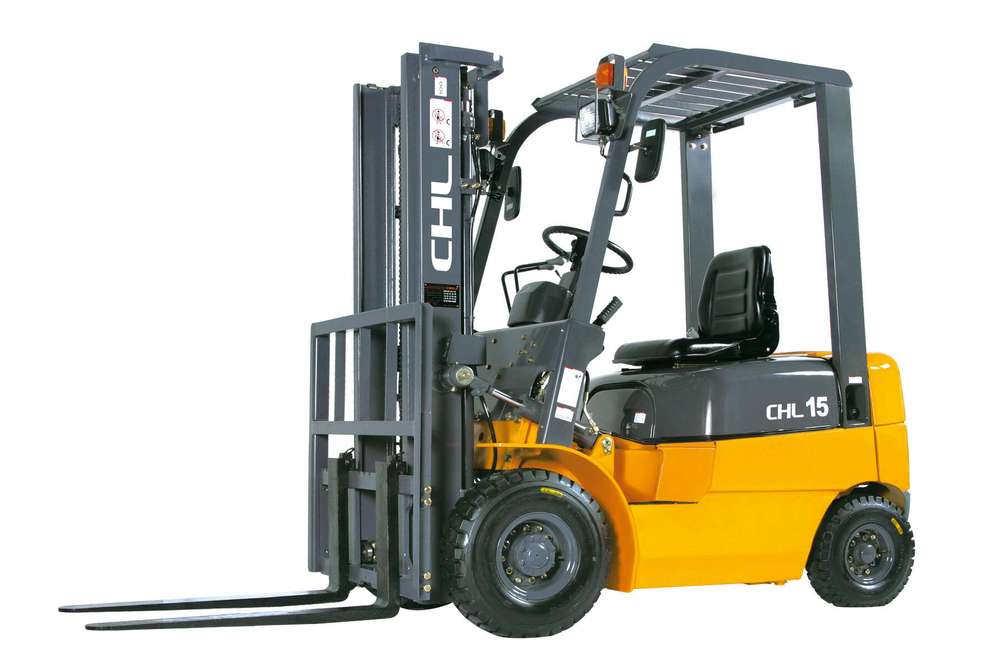 Вилочный погрузчик газ/бензин CHL 1,5 тонн