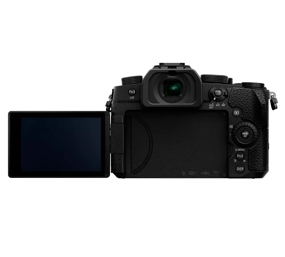 Цифровая фотокамера Panasonic Lumix DC-G90 Body