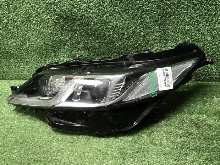 Фара левая Toyota Camry xv70 (2017-н.в.) LED