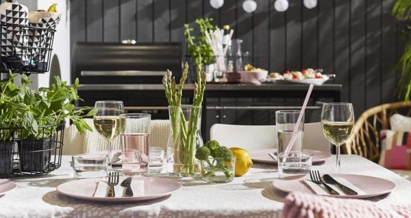 Пять неожиданных способов использовать посуду из IKEA в интерьере кухни — идеи для Калининграда Пять неожиданных способов использовать посуду из IKEA в интерьере кухни — идеи для Калининграда