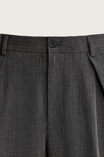 БРЮКИ RELAXED FIT СО СКЛАДКАМИ — ZARA · 5070/810