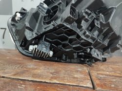 Фара правая LED BMW 1-Series (F20) 15-17 Б/У Оригинал 63118492456