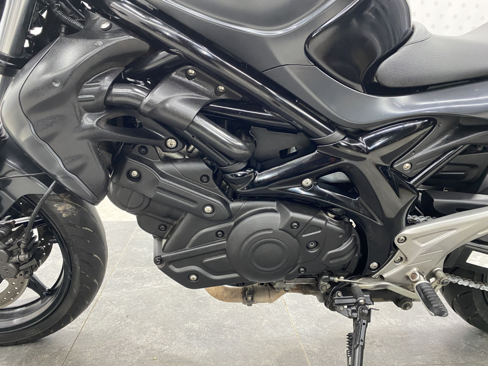 Suzuki Gladius SFV400 , 2015