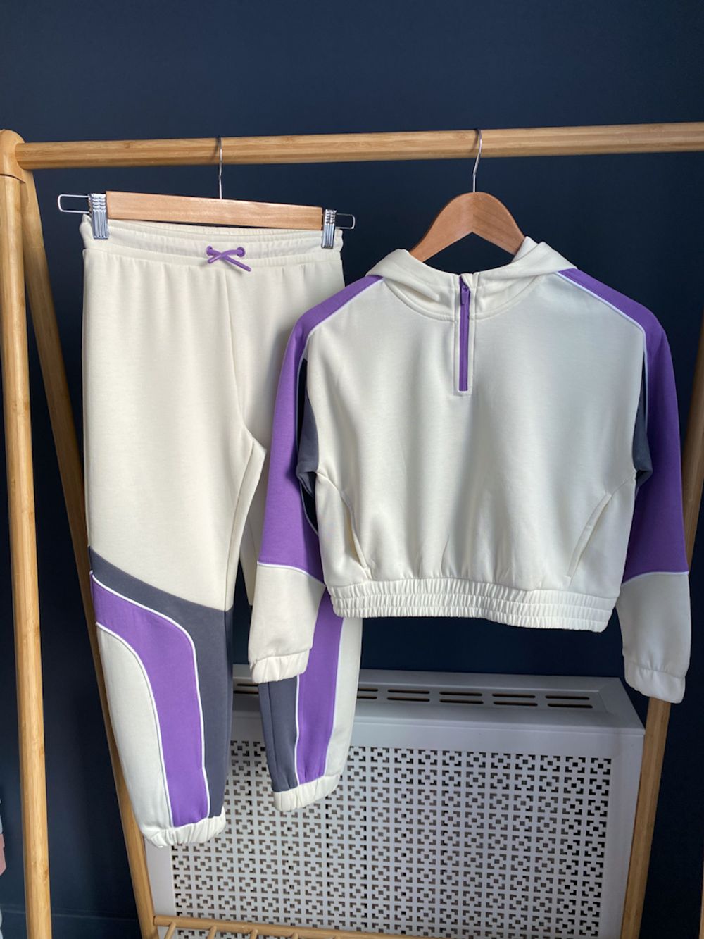 Новый костюм Zara, 140