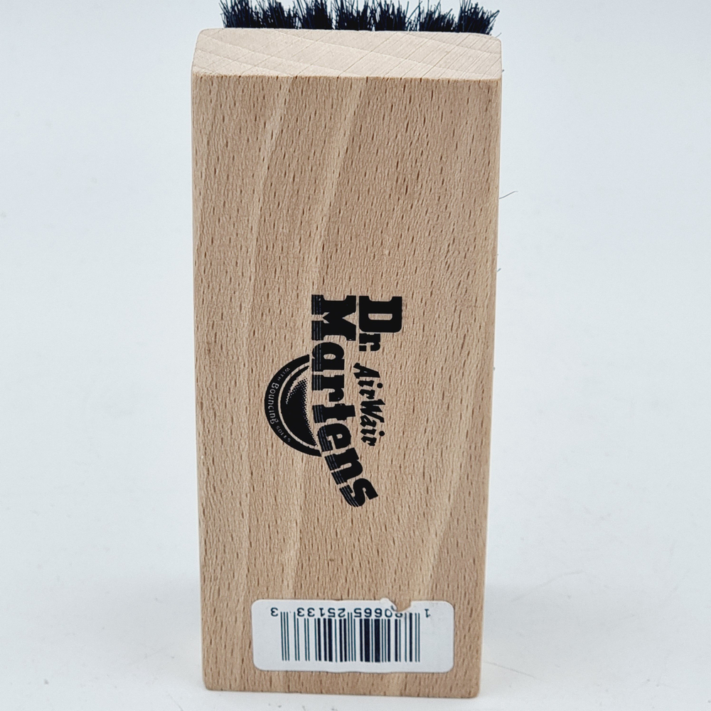 Dr. Martens Bristle Brush щетка для обуви 1 шт.