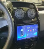 Магнитола для Renault Duster 1 2015-2020, Lada Largus 2021+ (без мультируля, рамка большая глянец) - FarCar S500-TS10 монитор 9.5" QLED на Android 14, Быстрая, CarPlay, 4G SIM-слот
