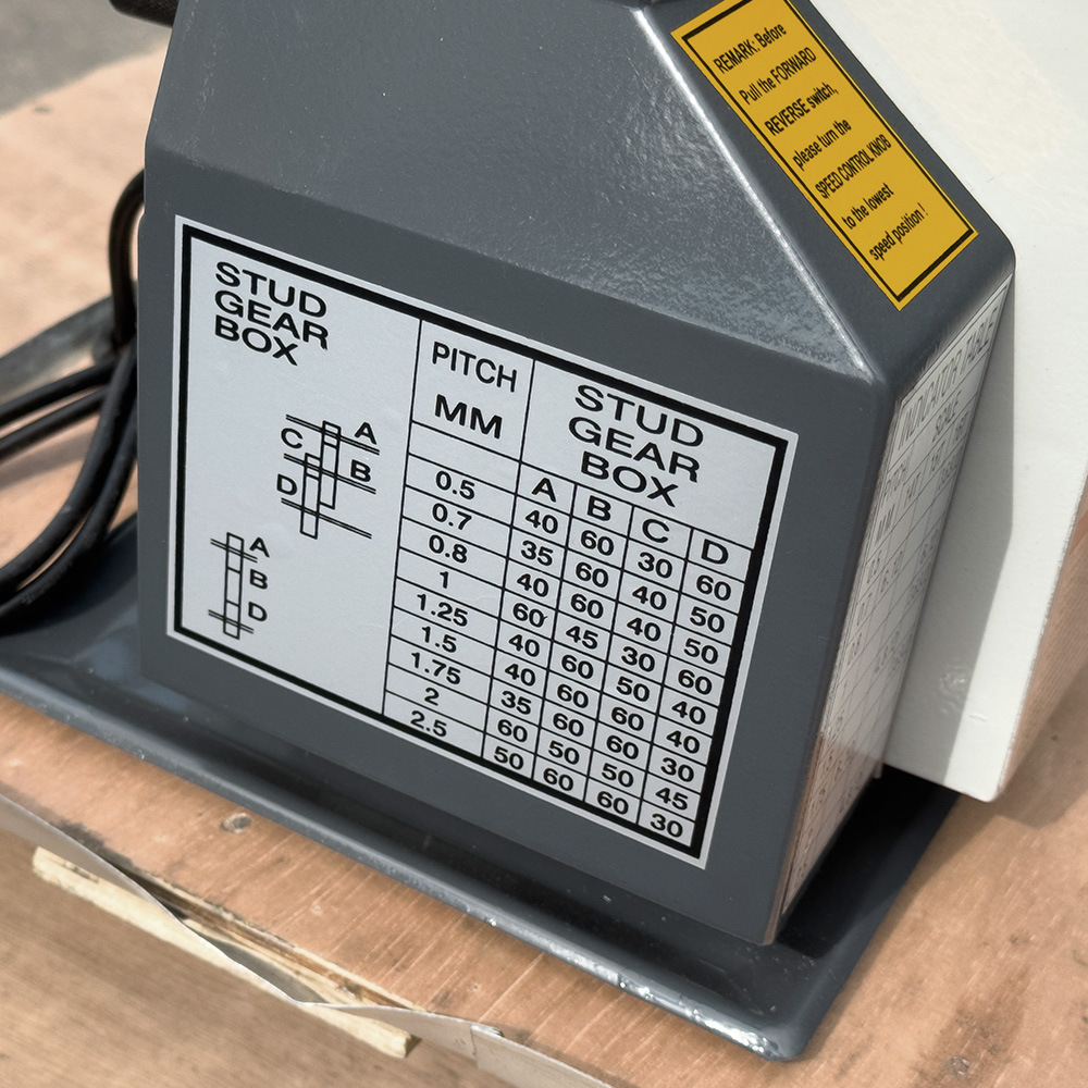 VISPROM SPV-300 настольный токарный станок