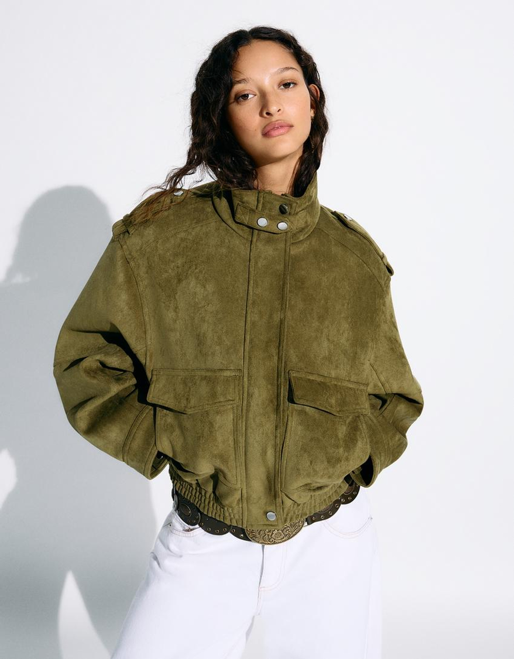 BERSHKA Куртка из искусственной замши, хаки