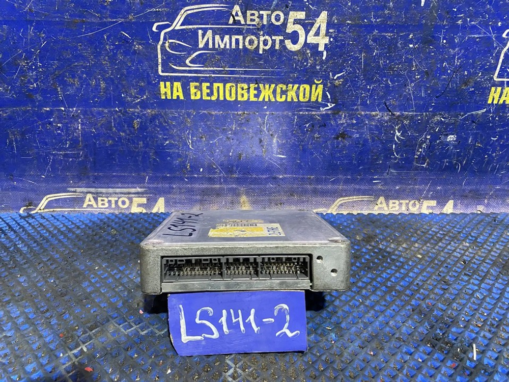 Компьютер двигателя TOYOTA CROWN 1993