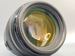 Canon EF 85mm 1.8 USM