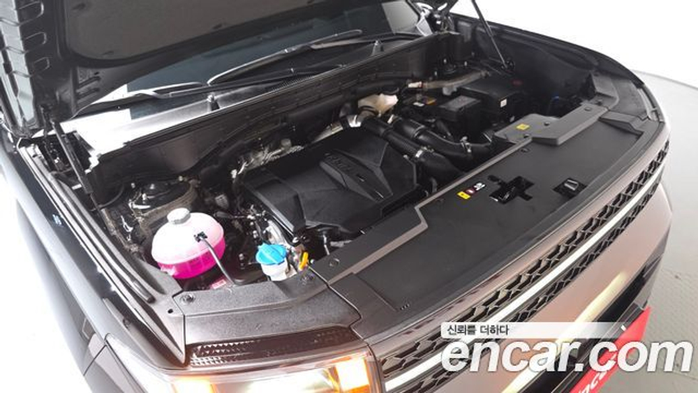 Hyundai Santafe Gasoline 2.5T 2WD — 2025
