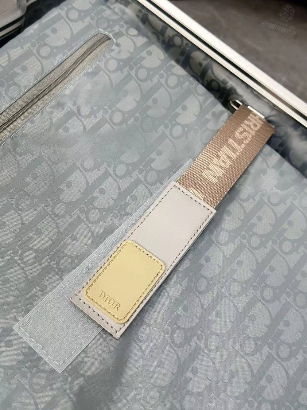 Чемодан Rimowa х Christian Dior Aluminium
