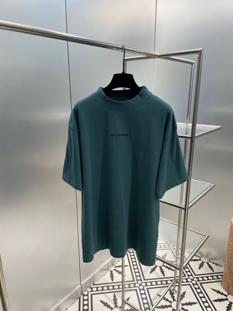 Кофта Balenciaga