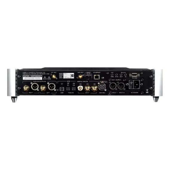 Moon by Simaudio 780D v2 2-tone