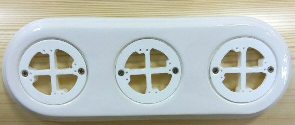 Подложка керамическая 3х-местн., белый, Арбат Interior Electric ПКА.3.01