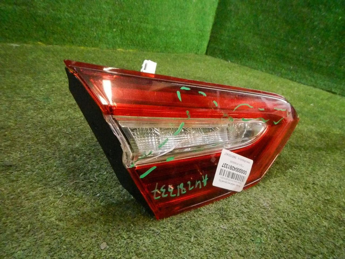 Фонарь левый внутр. Toyota Camry xv70 (17-нв) LED