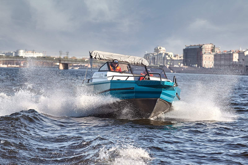 Алюминиевая лодка BERKUT Active DC