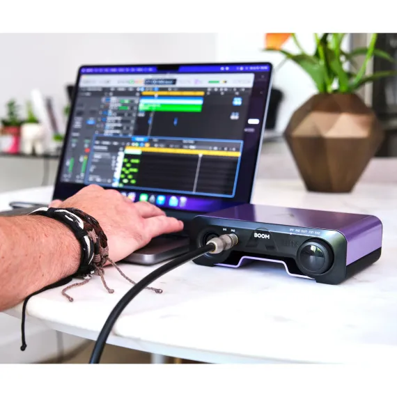 APOGEE Boom