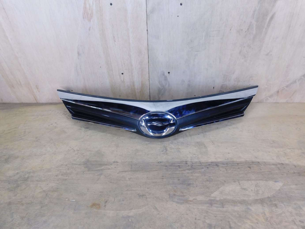 решетка радиатора Toyota Corolla Axio NZE161 165