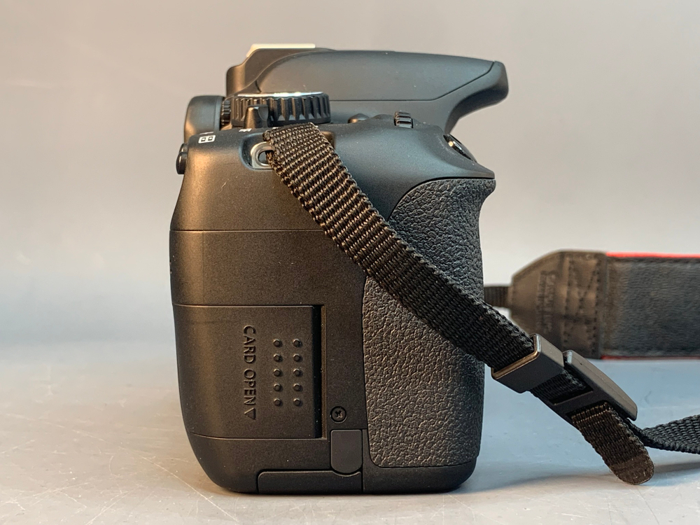 Canon EOS 650D 6793 кадров