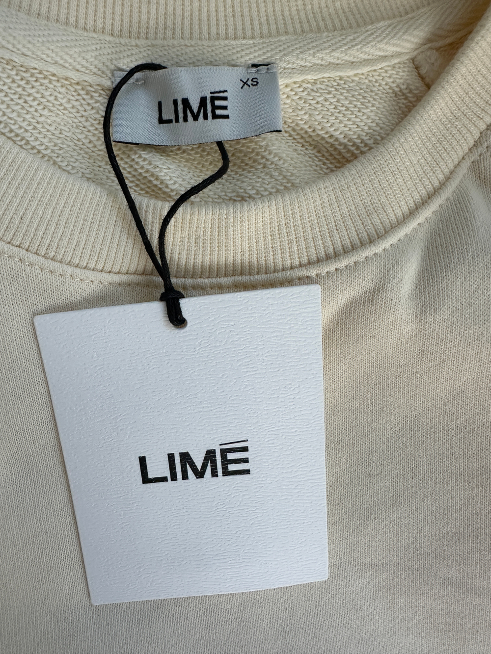 Костюм Lime