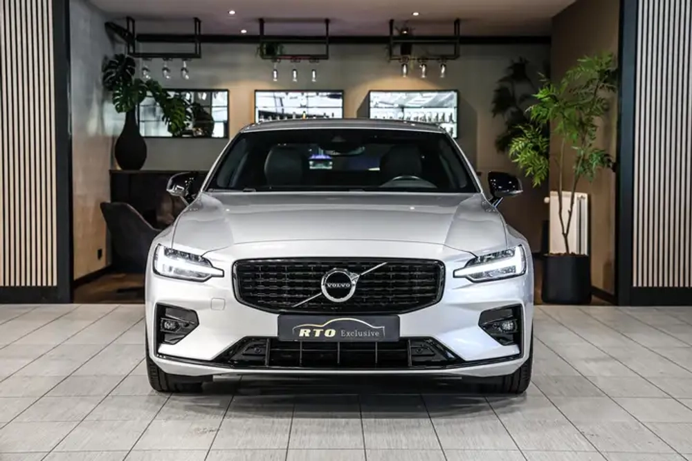 Volvo S60 2.0 B4 Mild R-Design
