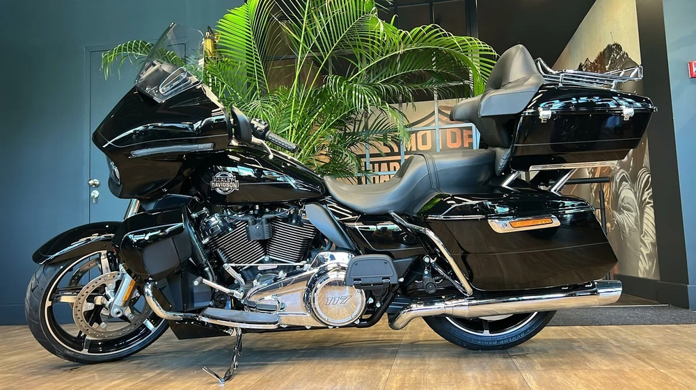 Street Glide Ultra Harley-Davidson , 2025 black/chrome