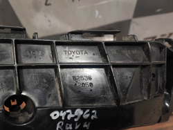Кронштейн переднего бампера левый Toyota RAV4 IV (XA40) 12-15 Б/У Оригинал 5253642050