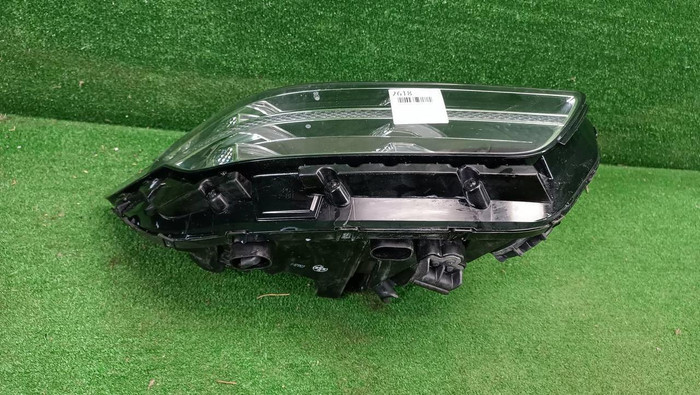 Фара правая Genesis G90 (2018-2022) LED