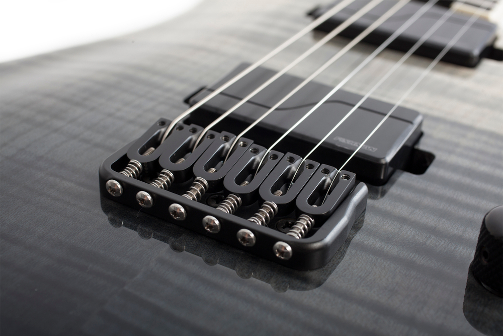 Schecter C-1 SLS ELITE BLACK FADE BURST