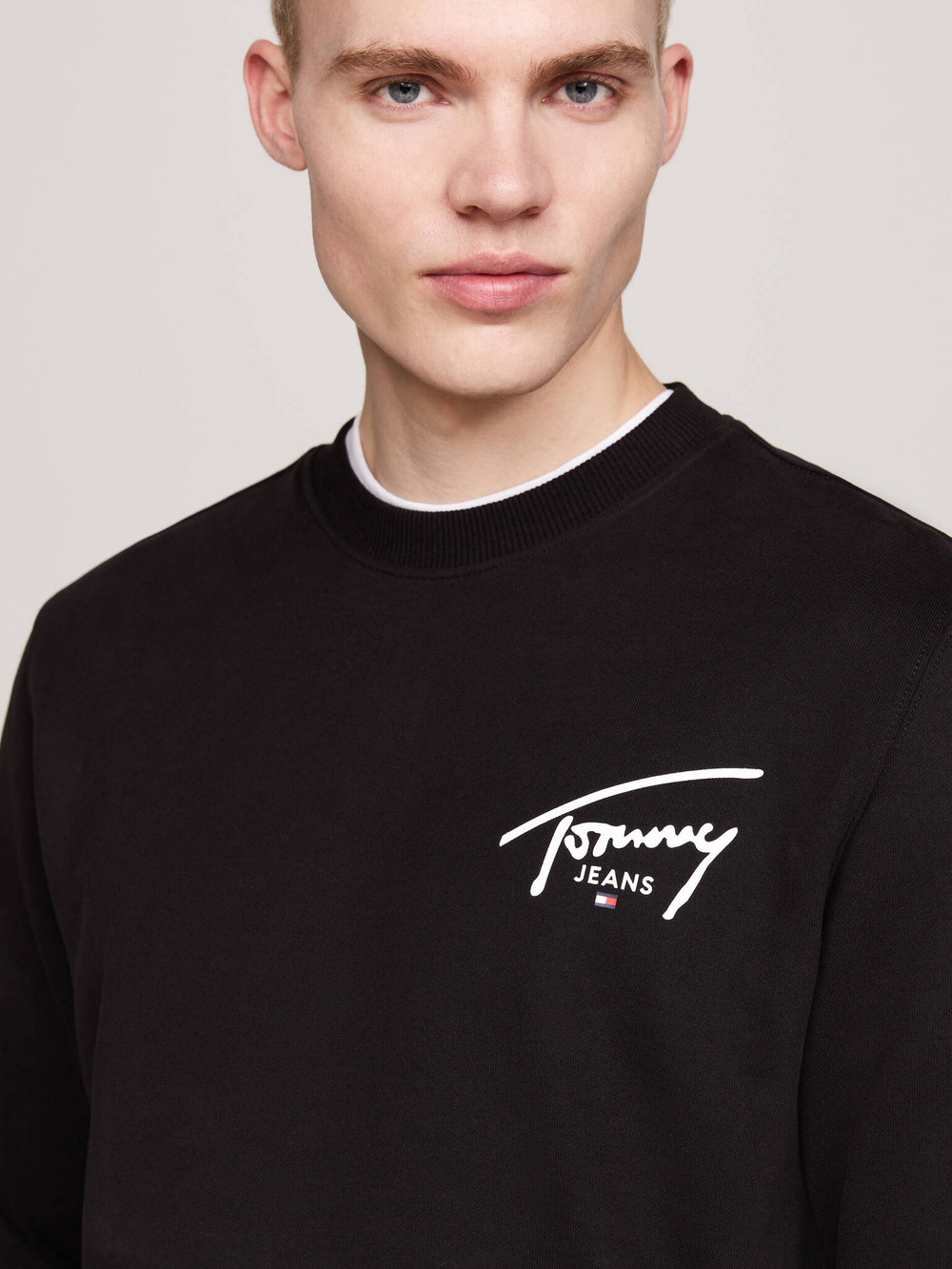 Худи Tommy Jeans - черный(DM0DM19230)