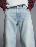 Мужские джинсы twisted barrel fit - BERSHKA