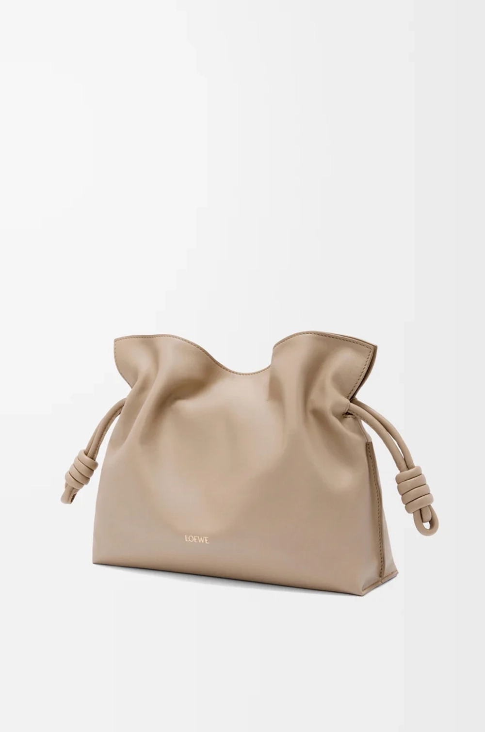 Loewe Большая сумка-клатч Flamenco из телячьей кожи наппа, песочный