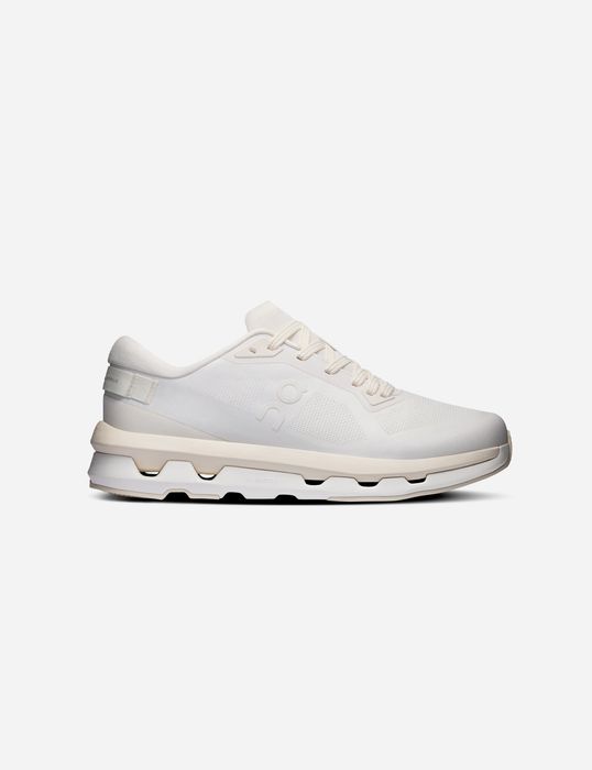 On Running Cloudzone (Women's) 