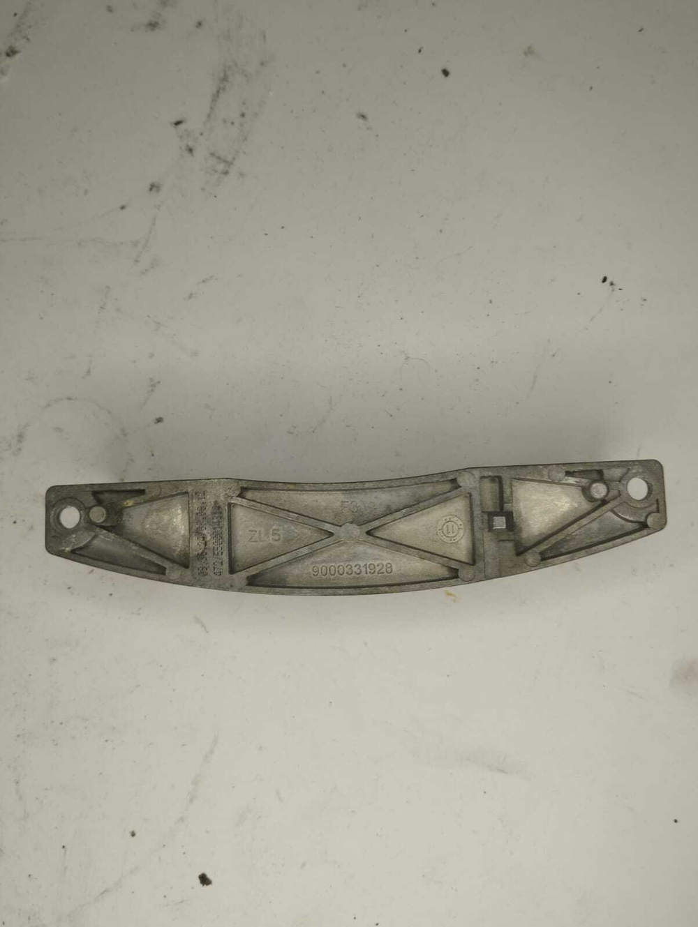 Петля люка для стиральной машины Bosch 615919 б/у