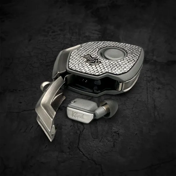 T10 Bespoke Edition Liquid Metal