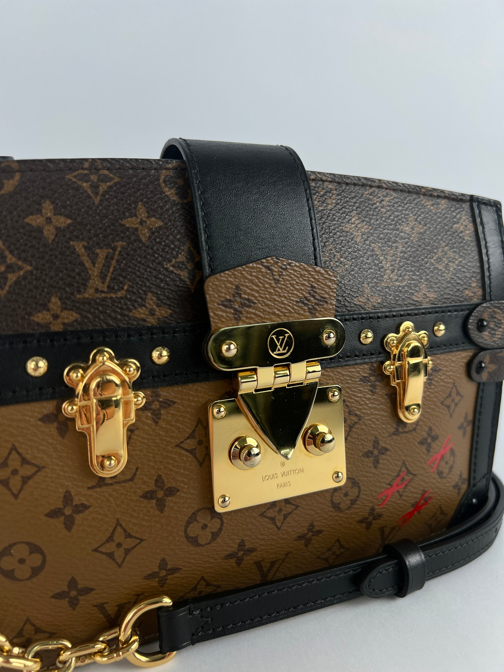 Сумка Louis Vuitton Reverse Monogram Trunk