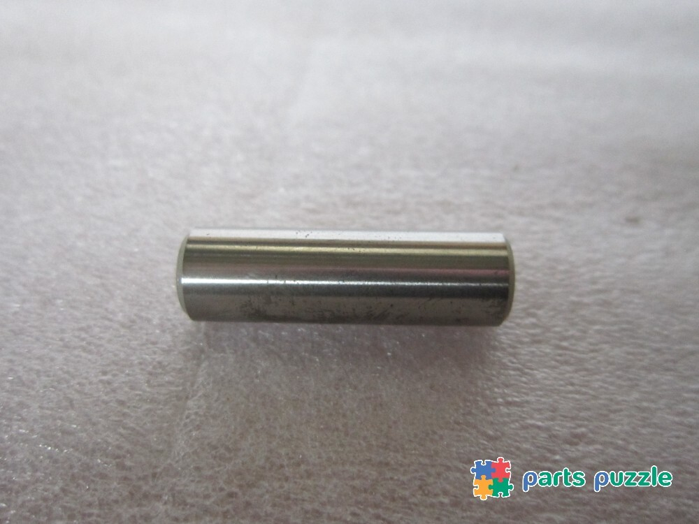 Шпилька под ГБЦ / DOWEL АРТ: 996-772