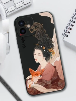 Чехол на iPhone 12 с принтом
