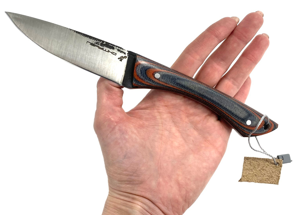 Цельнометаллический нож Перышко, сталь 95Х18, микарта красно-серая