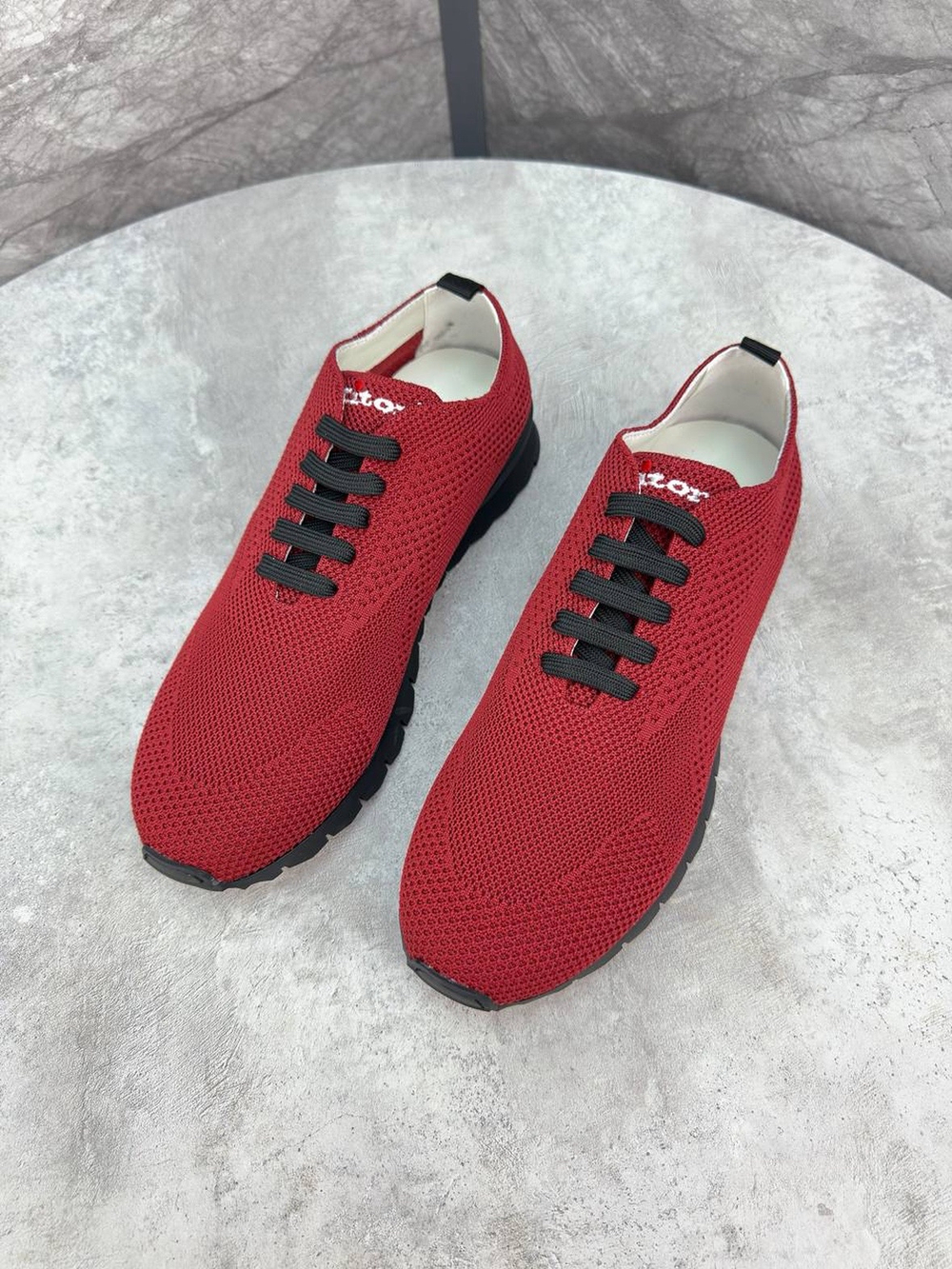 Кроссовки Kiton