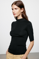 ТОП ИЗ 100% ТОНКОЙ ШЕРСТИ С КОРОТКИМИ РУКАВАМИ — ZARA
