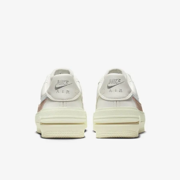 Кроссовки женские NIKE W AIR FORCE 1 PLT.AF.ORM