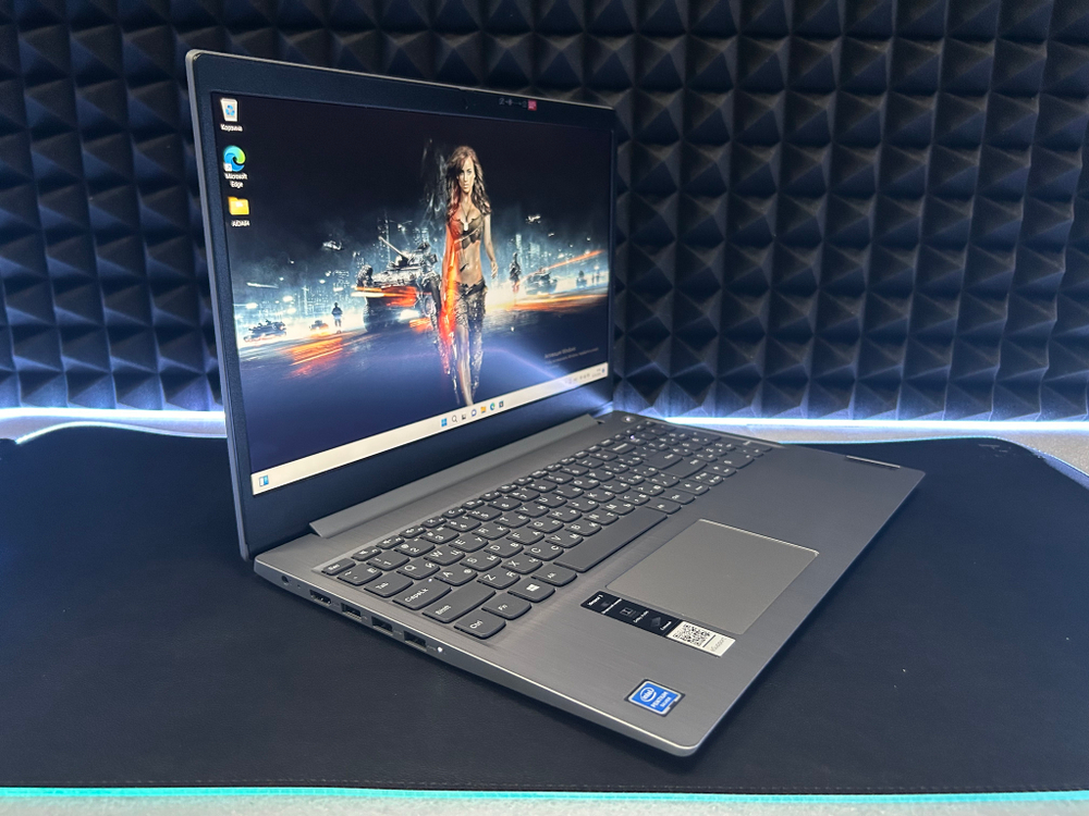 Ноутбук Lenovo ideapad 3-15ARE05. Конфигурация: Ryzen 3 4300U/8GB/128GB+1TB/AMD Radeon/DOS/FHD/