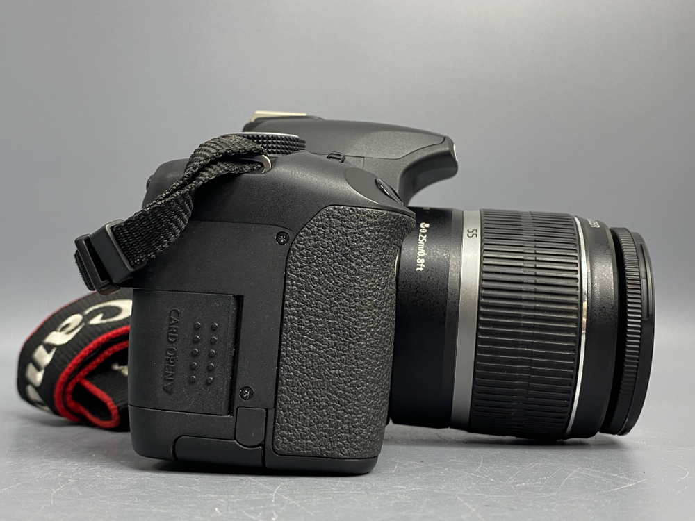Canon EOS 500D kit 18-55mm 4.500 Кадров