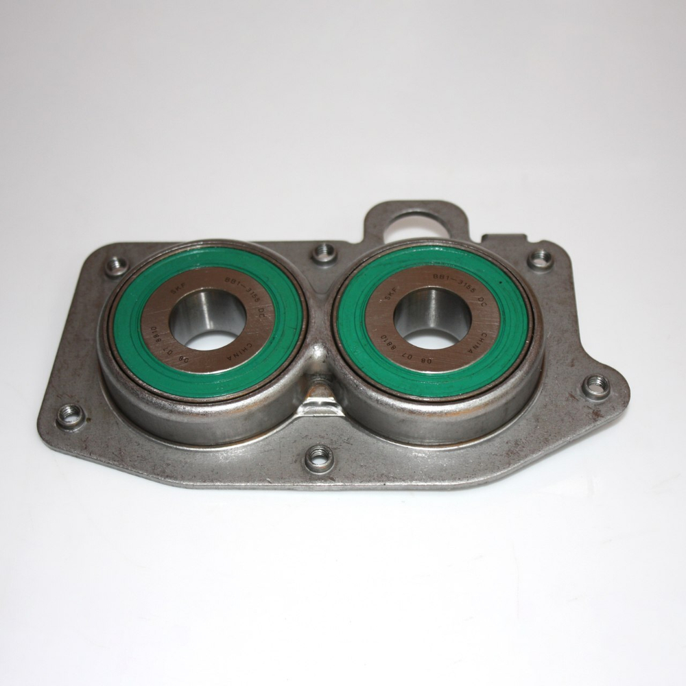 Подшипники коробки передач с кронштейном VKT1000 SKF