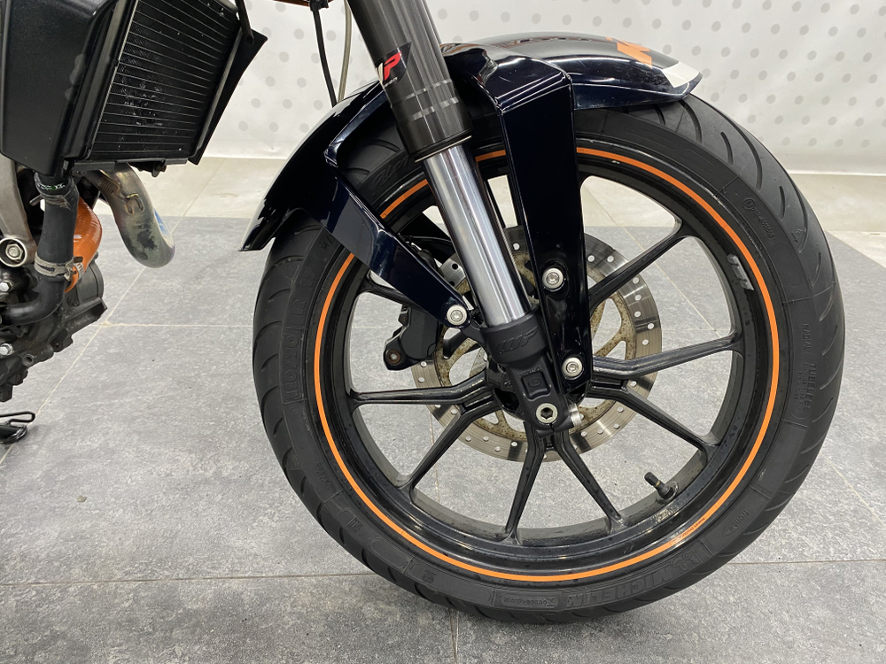 KTM 125 Duke , 2012
