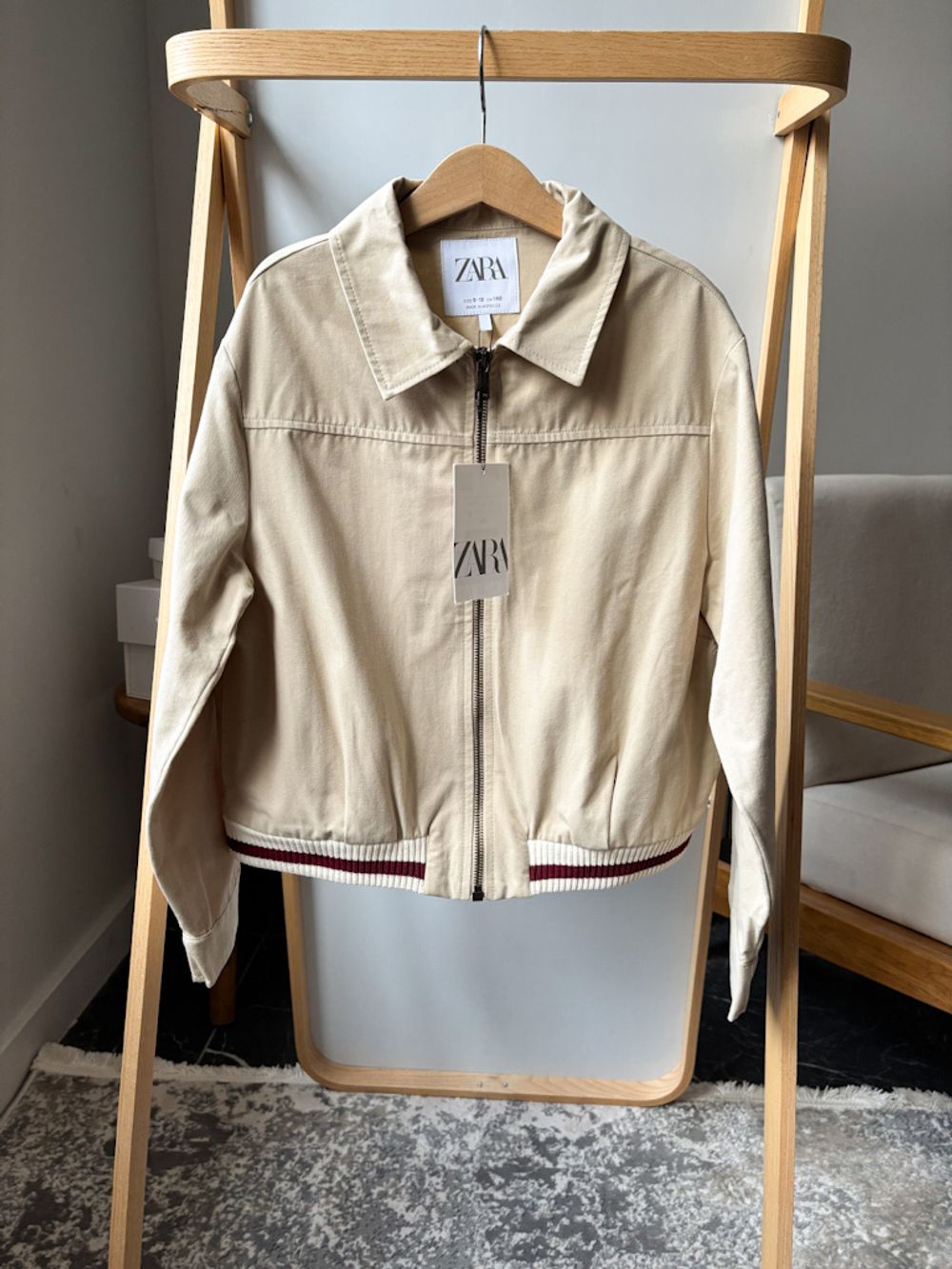 Новая ветровка Zara, 140