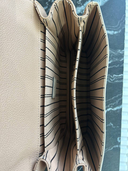 Сумка Louis Vuitton Pochette metis